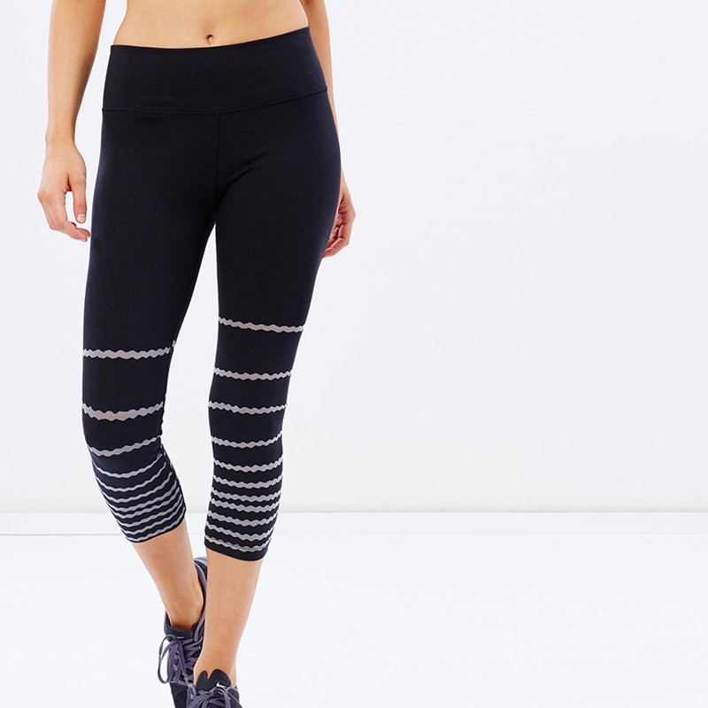 Womens seamless yoga fitness capris printed leggings